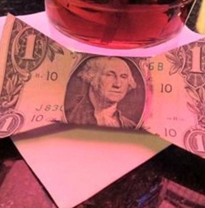 When Tipping Is Done Right It Looks Like This (22 pics)