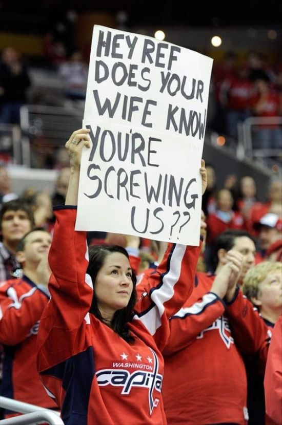 Hilarious Sports Signs Spotted At Games (19 pics)