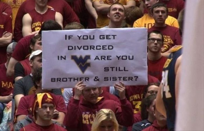 Hilarious Sports Signs Spotted At Games (19 pics)