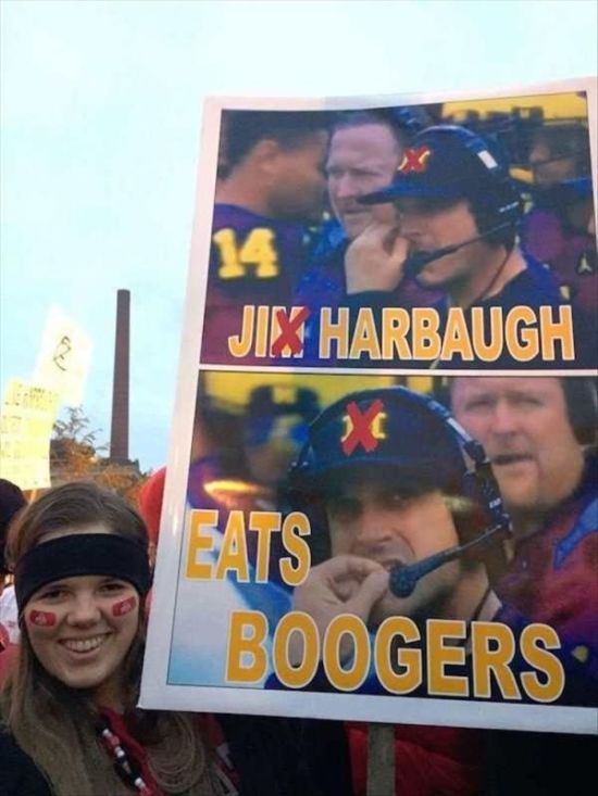 Hilarious Sports Signs Spotted At Games (19 pics)