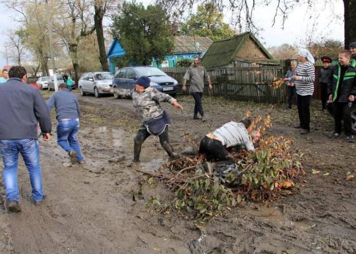 Russians Just Aren't Built Like The Rest Of Us (41 pics)