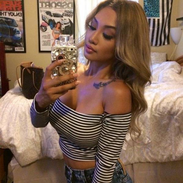Stunning Asian Girls That Will Drop Your Jaw (59 pics)