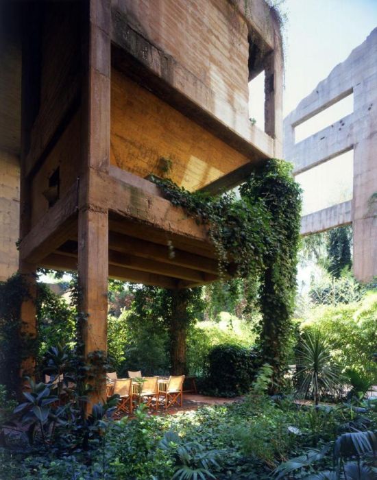 Architect Spends 45 Years Converting A Dilapidated Factory (22 pics)