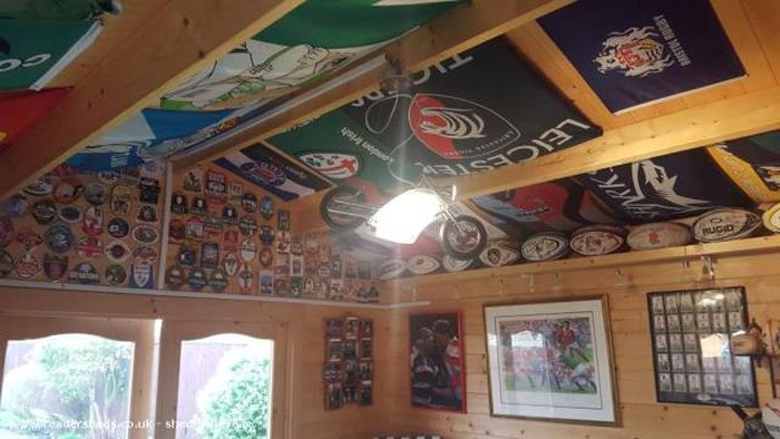 Mancaves Are Out And Barsheds Are In (23 pics)