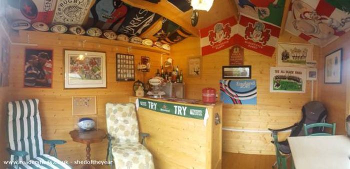 Mancaves Are Out And Barsheds Are In (23 pics)