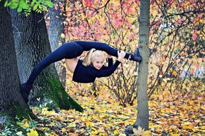 These Flexible Women Know Absolutely No Limits (42 pics)