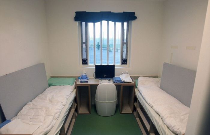 Take A Look At This Impressive Luxury Prison In The UK (15 pics)