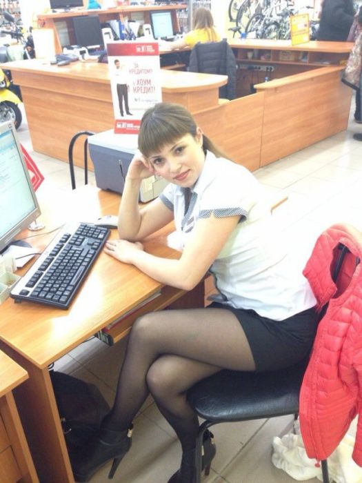 A Gorgeous Collection Of Sexy Girls To Get You Through The Week (56 pics)