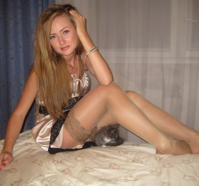 A Gorgeous Collection Of Sexy Girls To Get You Through The Week (56 pics)