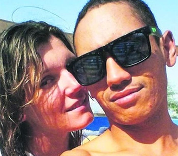 Engaged Abu Dhabi Couple Gets Arrested For Having Sex Before Marriage (3 pics)