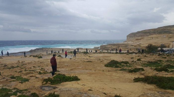 Azure Window Collapses And Falls Into The Sea (5 pics)