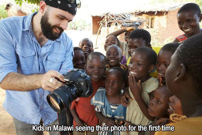 People And Animals Experiencing Fun Things For The Very First Time (27 pics)