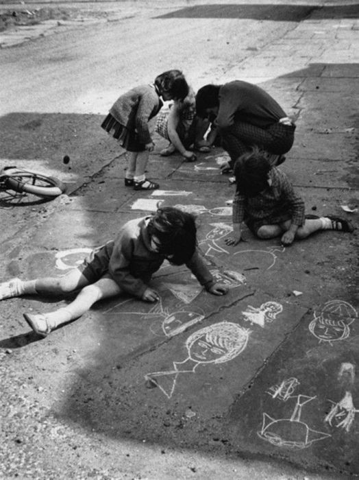 Kids Used To Have Real Fun Before Smartphones (40 pics)