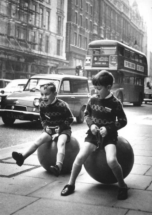 Kids Used To Have Real Fun Before Smartphones (40 pics)