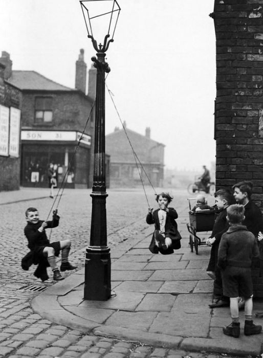 Kids Used To Have Real Fun Before Smartphones (40 pics)