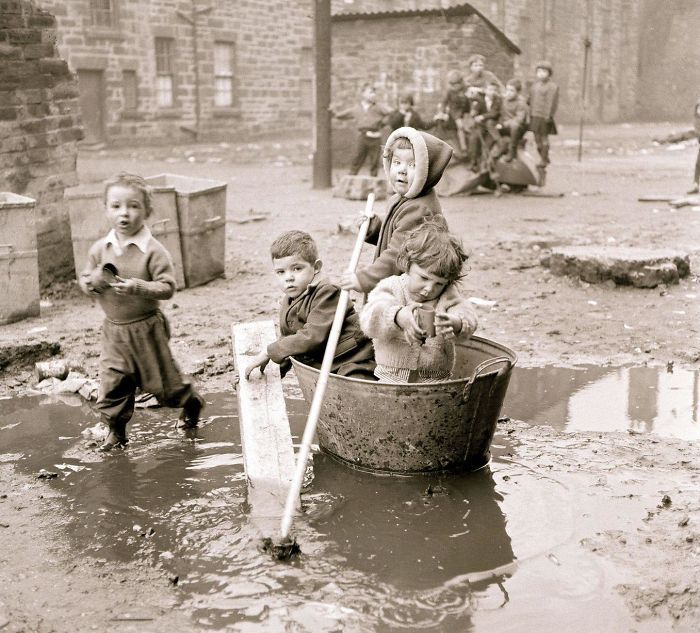 Kids Used To Have Real Fun Before Smartphones (40 pics)