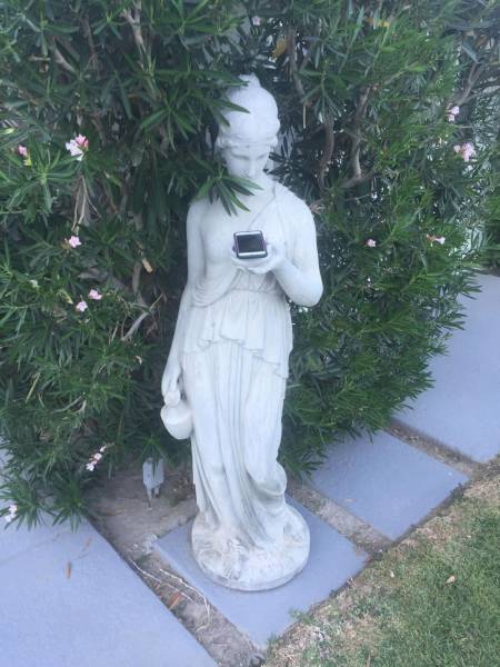 Acid Picdump (108 pics)