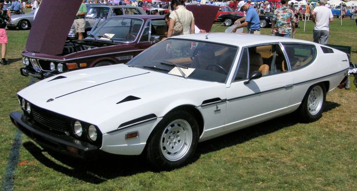 Man Inherits Amazing Car Collection After Relative Passes Away (15 pics) Man Inherits Amazing Car Collection After Relative Passes Away (15 pics)