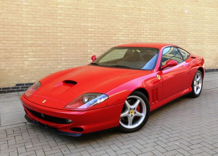 Man Inherits Amazing Car Collection After Relative Passes Away (15 pics)