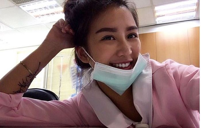 This Woman Might Be The Sexiest Nurse In The World (17 pics)