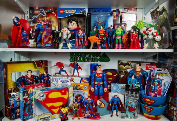 This Man Is The World's Biggest Superman Fan (11 pics)