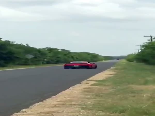 Douchebag Show Off Crashes His Brand New Corvette
