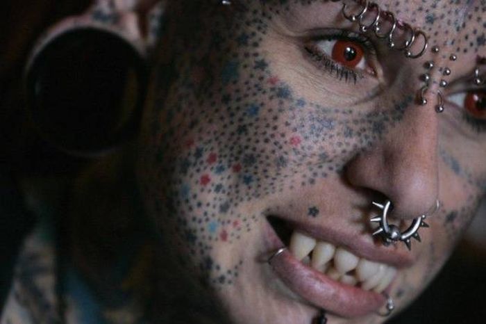 There's Just No Such Thing As Too Many Freaks (42 pics)
