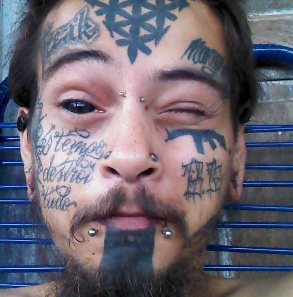 There's Just No Such Thing As Too Many Freaks (42 pics)