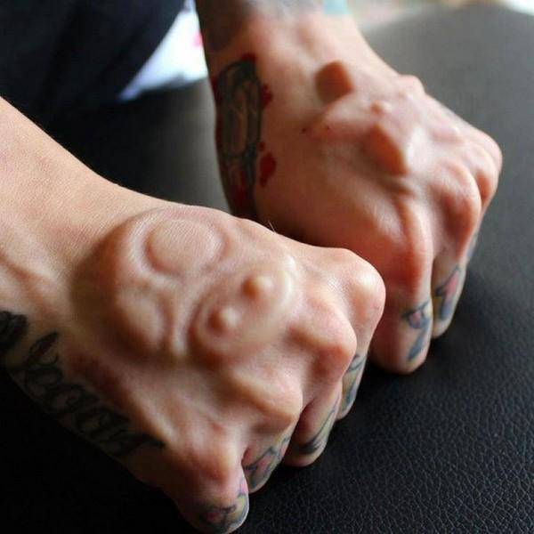 There's Just No Such Thing As Too Many Freaks (42 pics)