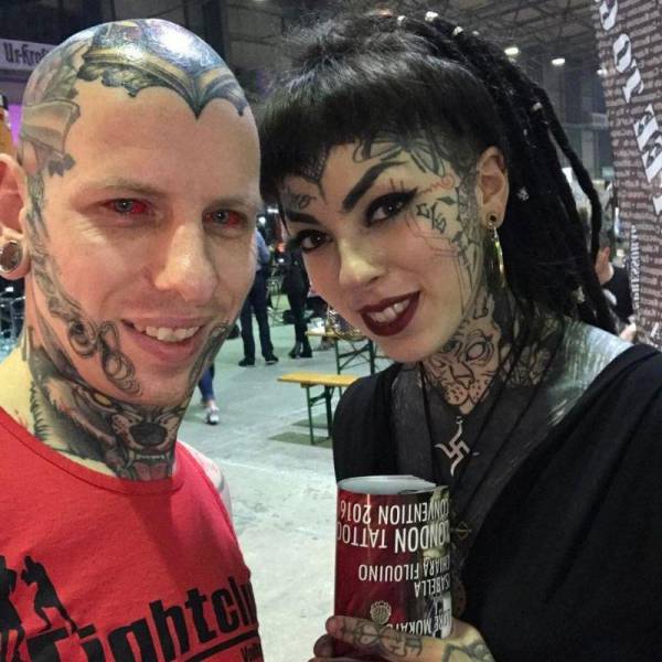 There's Just No Such Thing As Too Many Freaks (42 pics)