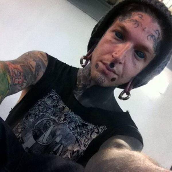 There's Just No Such Thing As Too Many Freaks (42 pics)