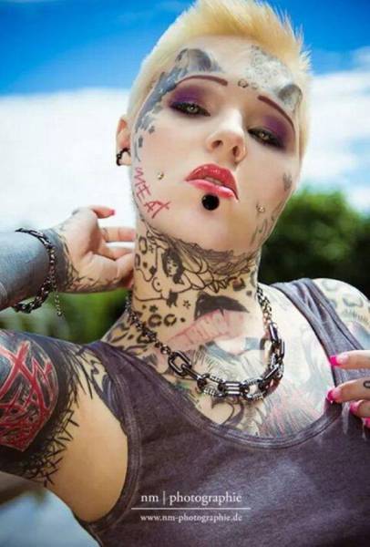 There's Just No Such Thing As Too Many Freaks (42 pics)