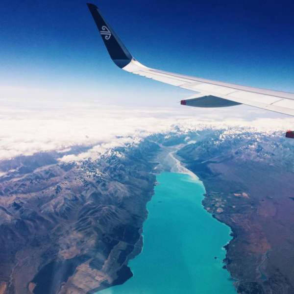 Why It's Always Best To Sit In The Seat Near The Window (20 pics)