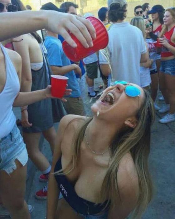 I Was Going To Have Just One Drink Then Things Got Out Of Hand (32 pics)