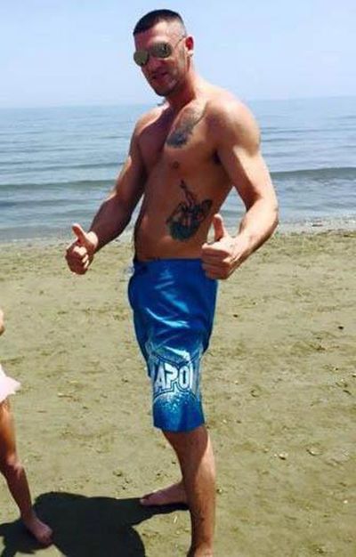 Dad Of Five Dodges Jail After Getting Busted For Abusing Benefits (10 pics)