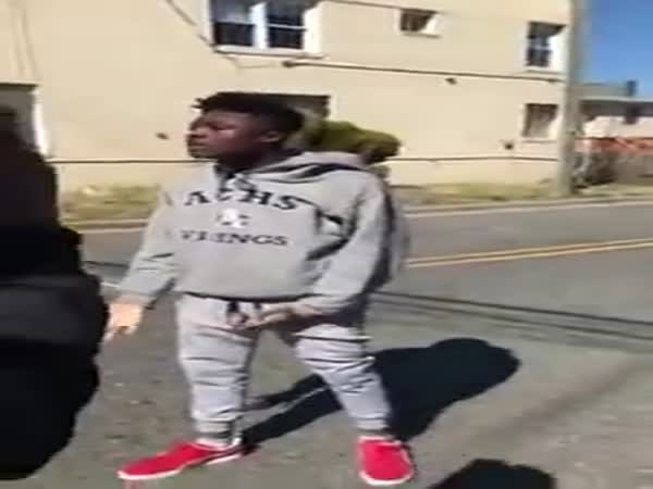 Man Breaks Up Fight And Exposes Fake Friends