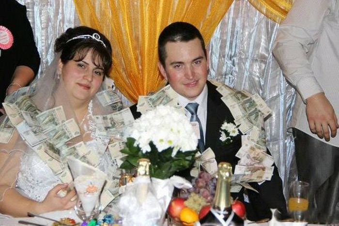 A Collection Of Wedding Photos That Should Probably Be Destroyed (47 pics)