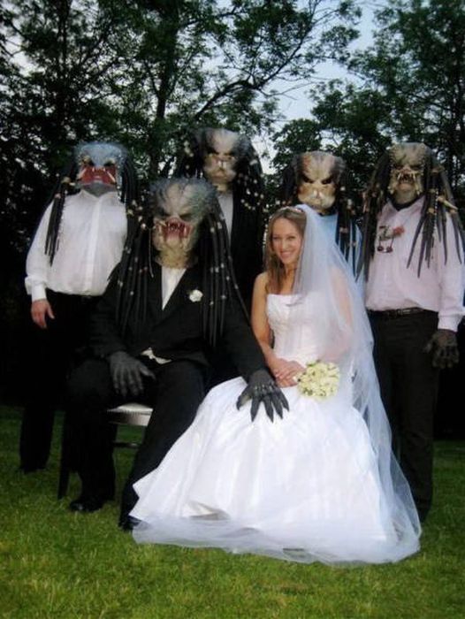 A Collection Of Wedding Photos That Should Probably Be Destroyed (47 pics)