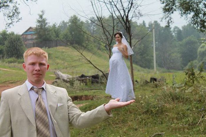 A Collection Of Wedding Photos That Should Probably Be Destroyed (47 pics)