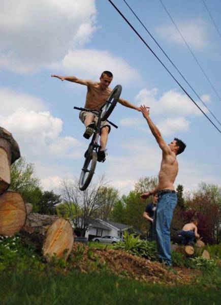 Acid Picdump (105 pics)