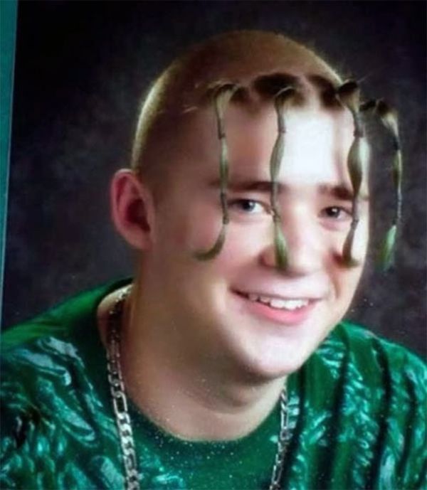 Embarrassing Hairstyles From The ’80s And ’90s That Should Never Come Back (38 pics)