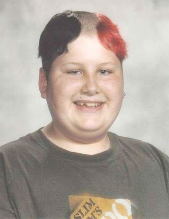 Embarrassing Hairstyles From The ’80s And ’90s That Should Never Come Back (38 pics)