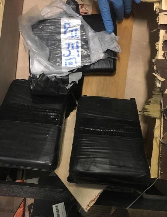 Millions Of Dollars And Three Kilos Of Heroin Found In Furniture (11 pics)