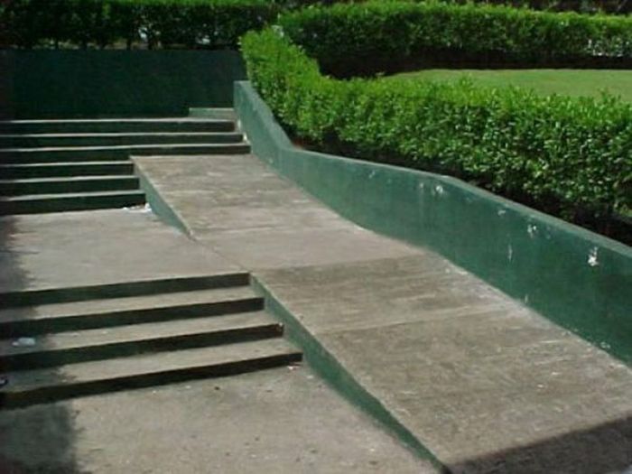 Accidents Waiting To Happen Thanks To These Architects And Designers (40 pics)