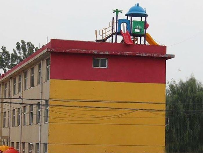 Accidents Waiting To Happen Thanks To These Architects And Designers (40 pics)