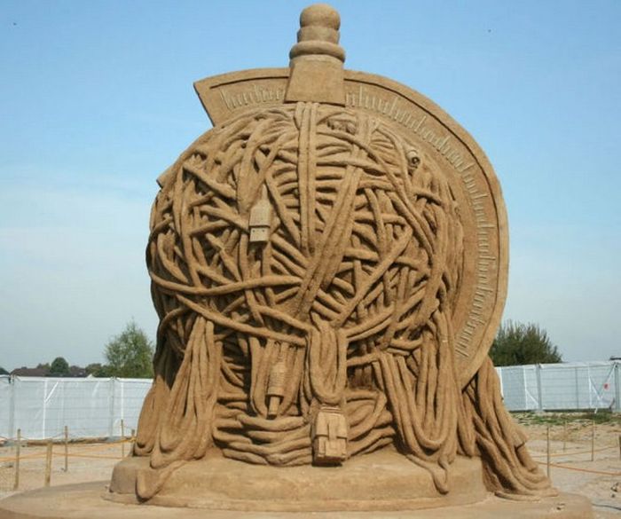 Beautiful Sand Sculptures (27 pics)