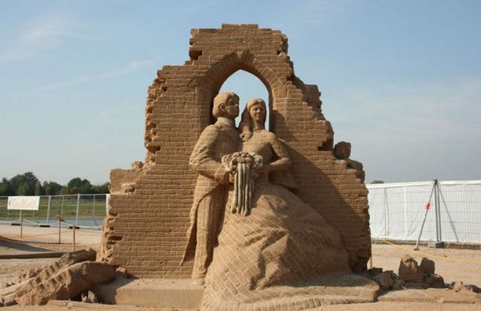 Beautiful Sand Sculptures (27 pics)