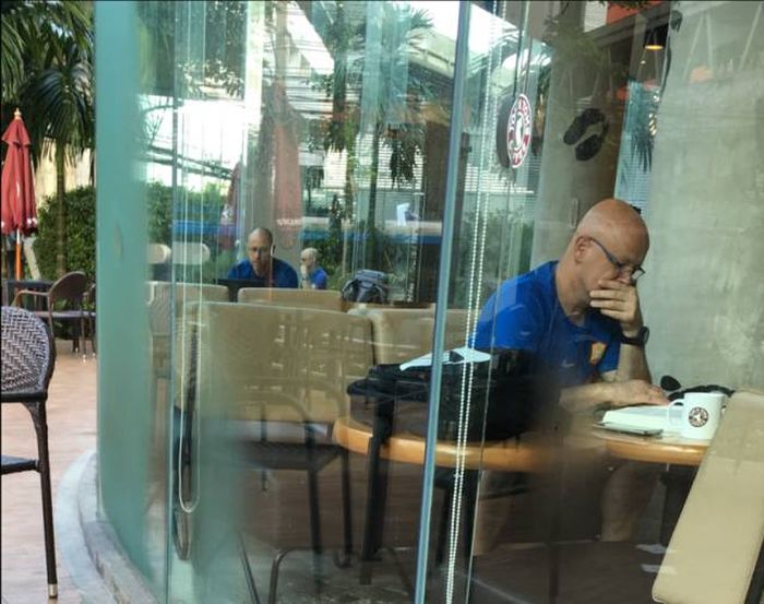When The Universe Decides To Use Copy And Paste (43 pics)
