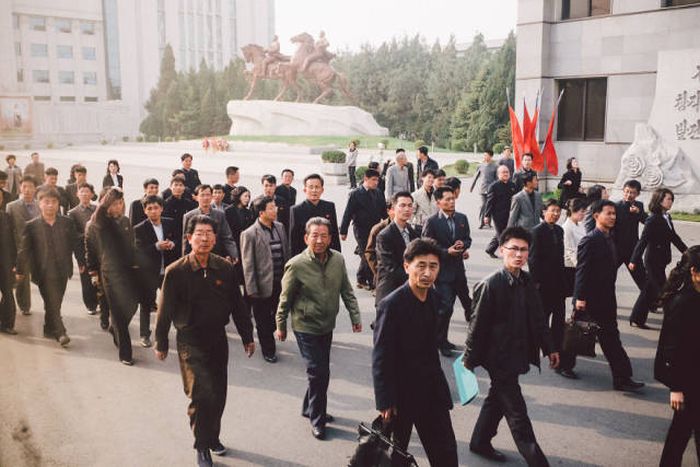 This Is What North Korea Allows Foreign Photographers To See (40 pics)