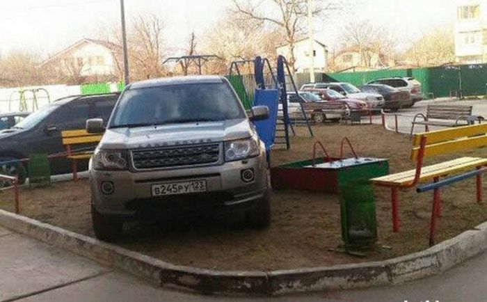 Russia Takes Everything You Thought Was Normal And Destroys It (38 pics)